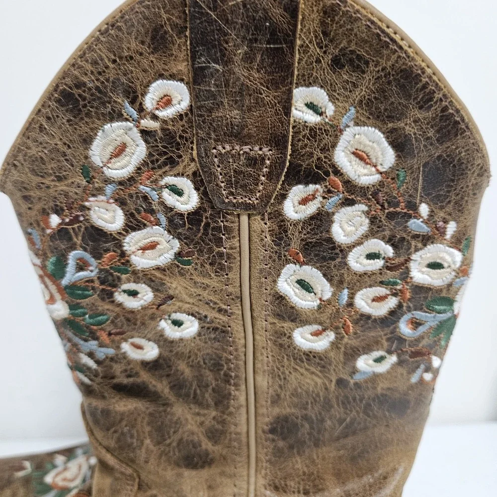 Shyanne MAISIE Floral Embroidered Leather Snip Toe Western Boots Women Boho 4.0D - Picture 5 of 8